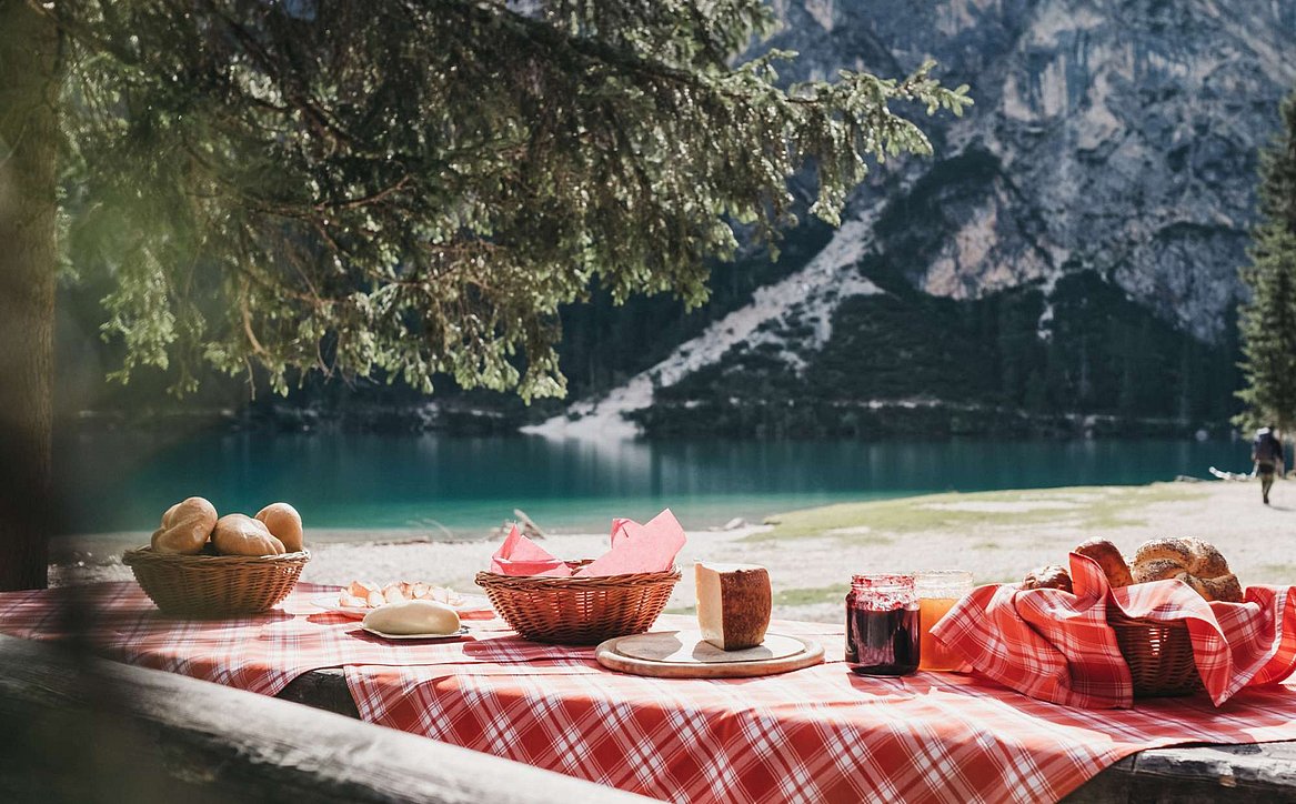 Summer vacation at the Kronplatz ► Hotel Rudolf, Riscone Summer vacation at the Kronplatz ► Hotel Rudolf, Riscone