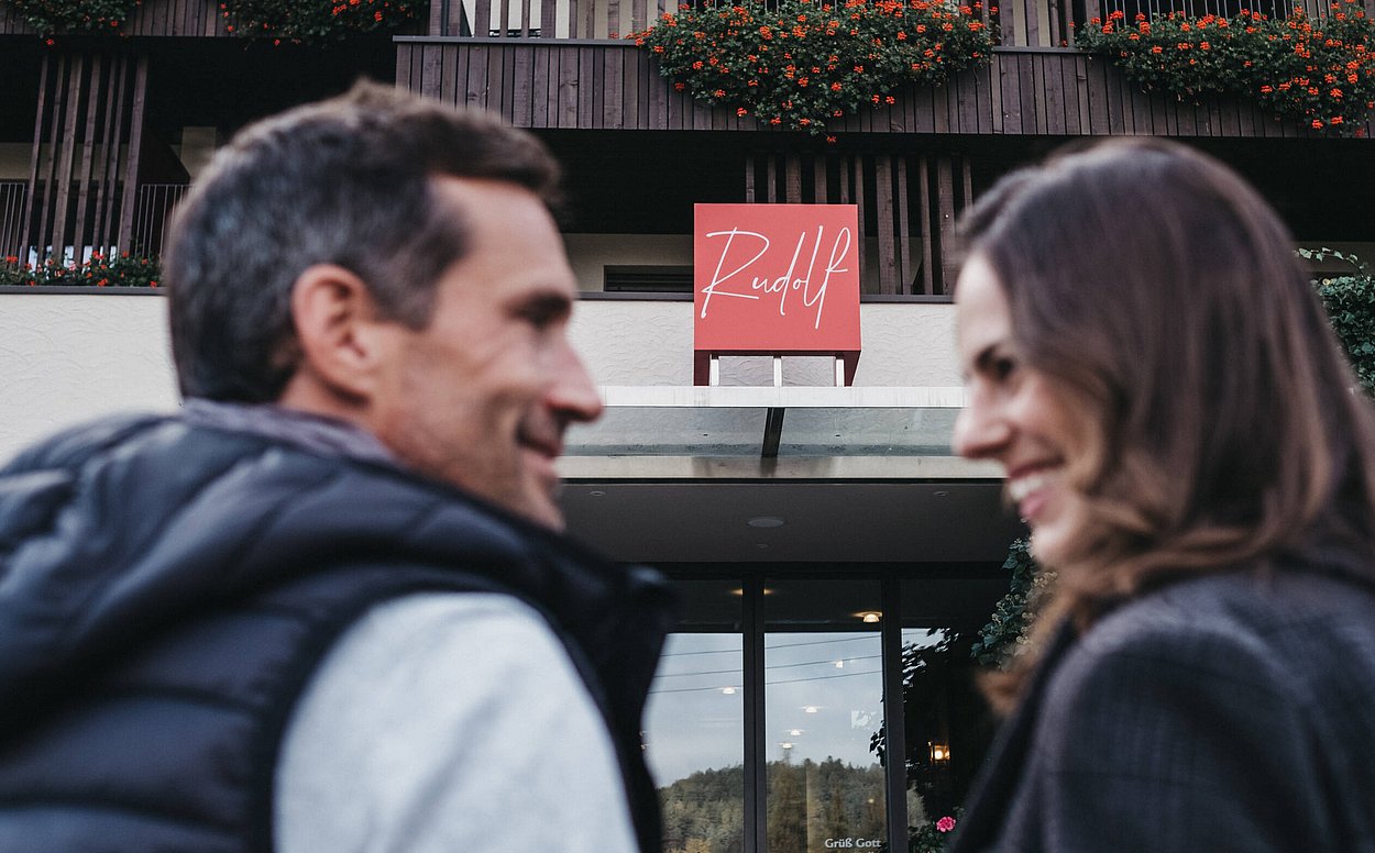 Urlaubsangebote Kronplatz ☛ Sommer ☛ Winter ☛ Immer Im Hotel Rudolf finden Sie Urlaubsangebote für Genießer, Wellnessliebhaber, Fitnessgurus, Wasserratten, Pistenfeger, Familien & alle anderen - am Kronplatz